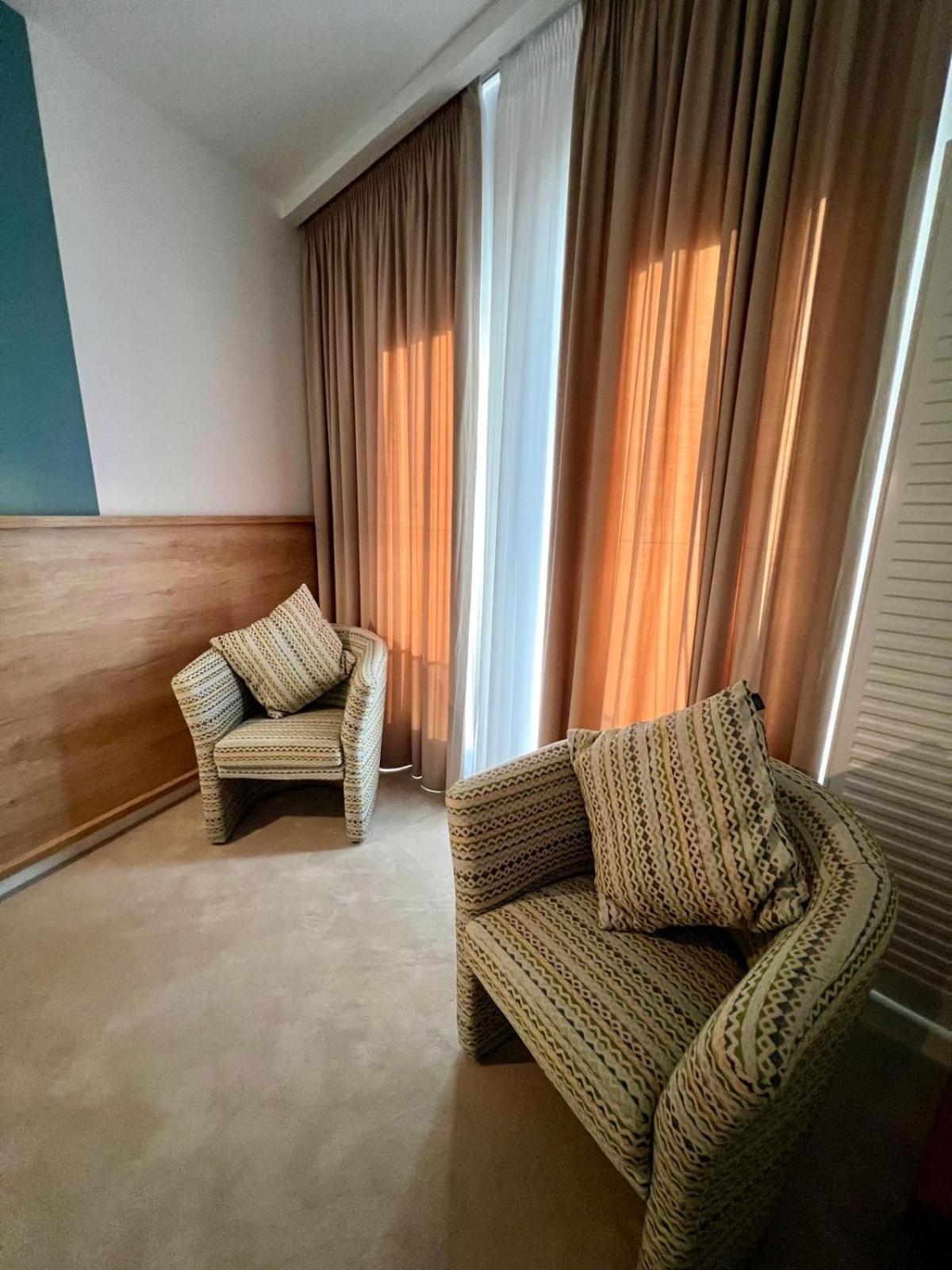 Montan-Aparthotel Predeal Buitenkant foto