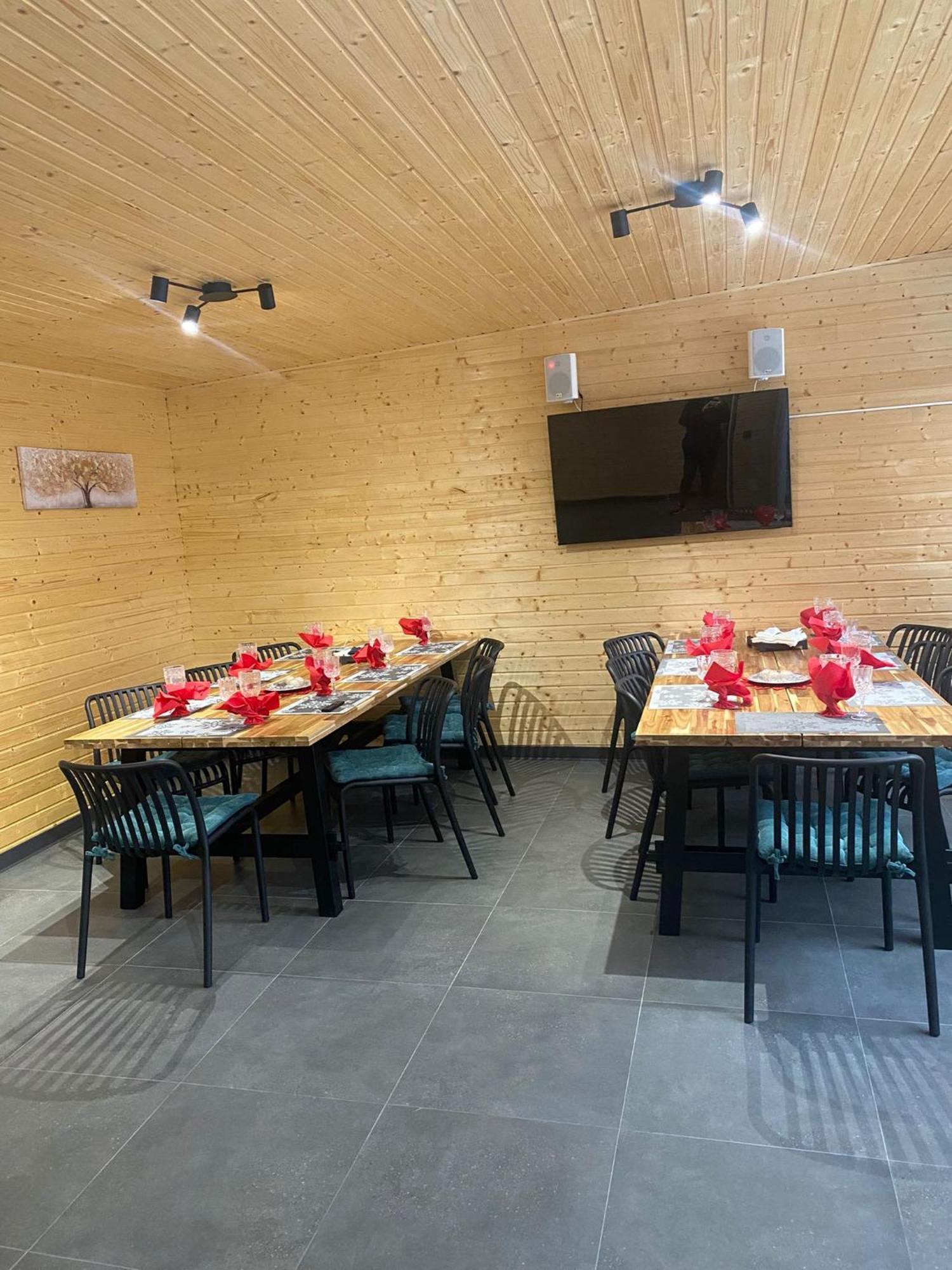 Montan-Aparthotel Predeal Buitenkant foto
