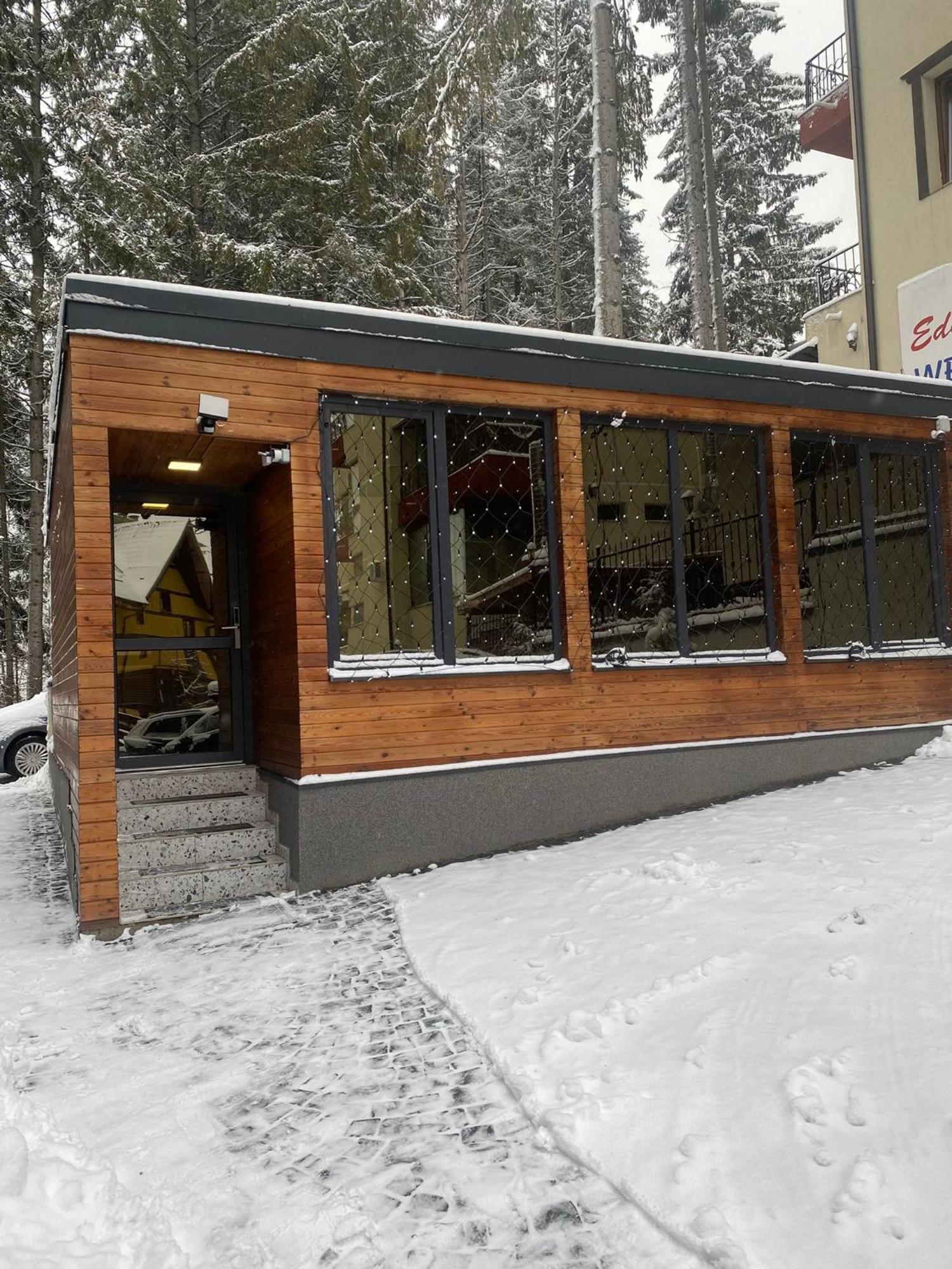 Montan-Aparthotel Predeal Buitenkant foto